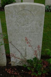 Etaples Military Cemetery - Monkman, T N
